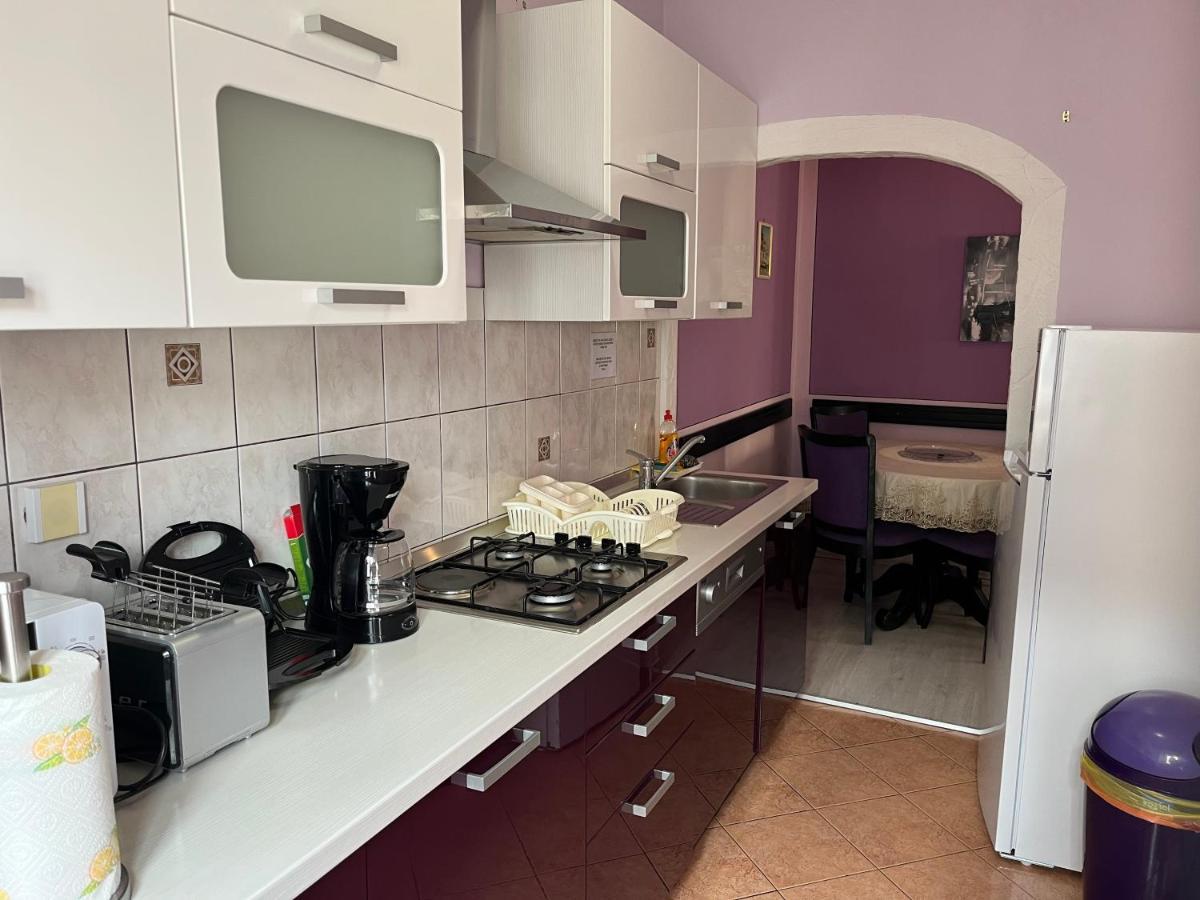 Apartman Lora Apartment Рийека Екстериор снимка
