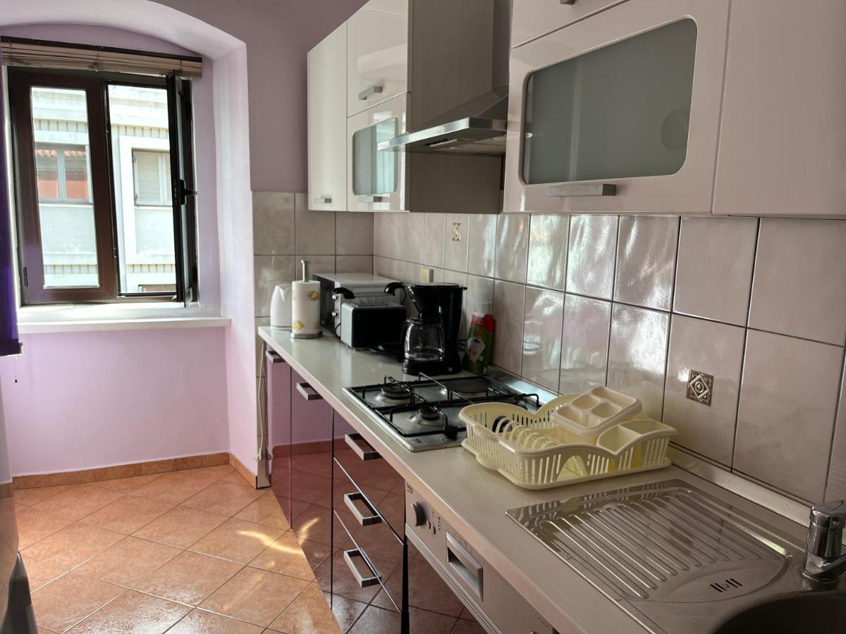 Apartman Lora Apartment Рийека Екстериор снимка