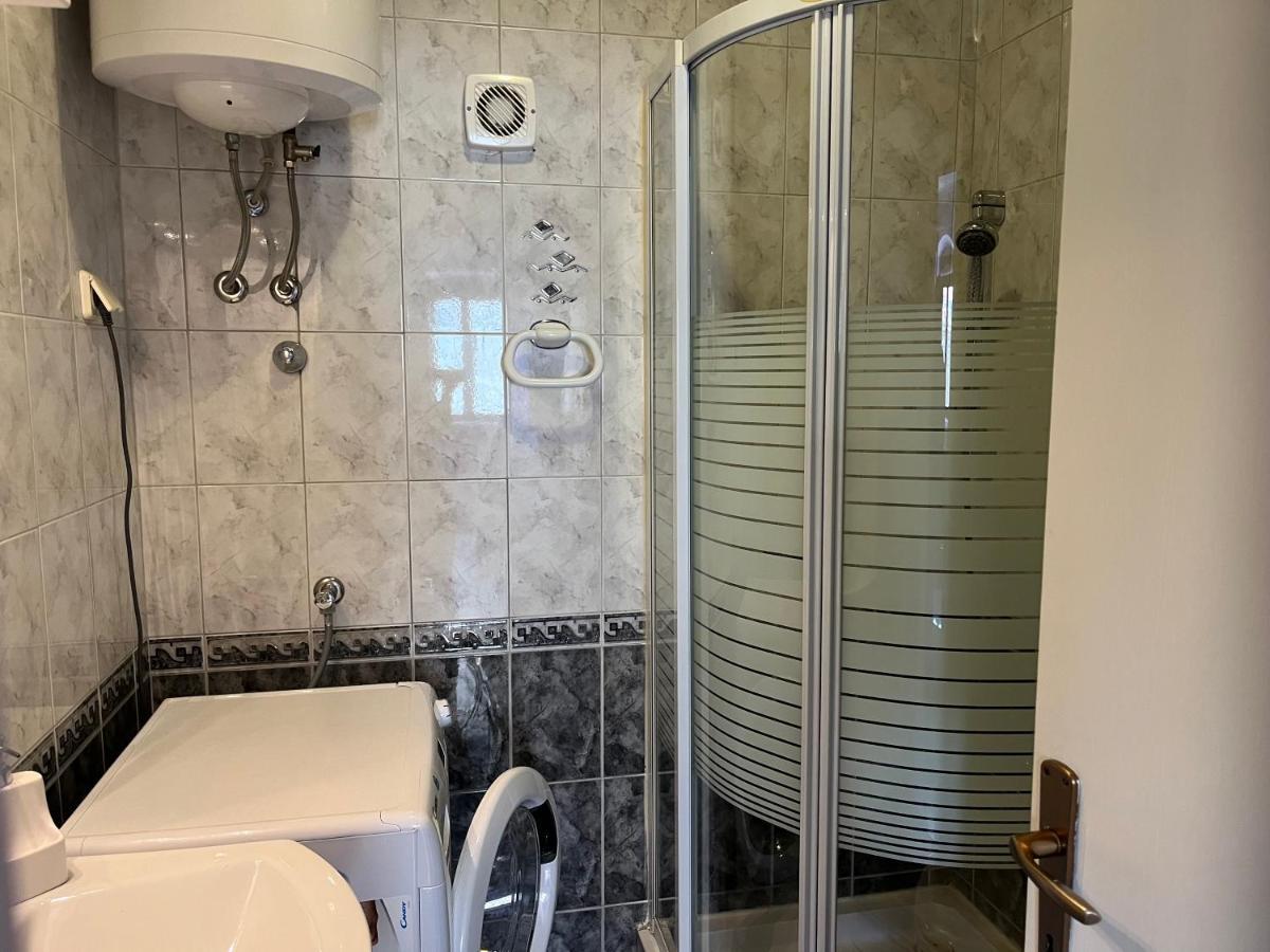 Apartman Lora Apartment Рийека Екстериор снимка