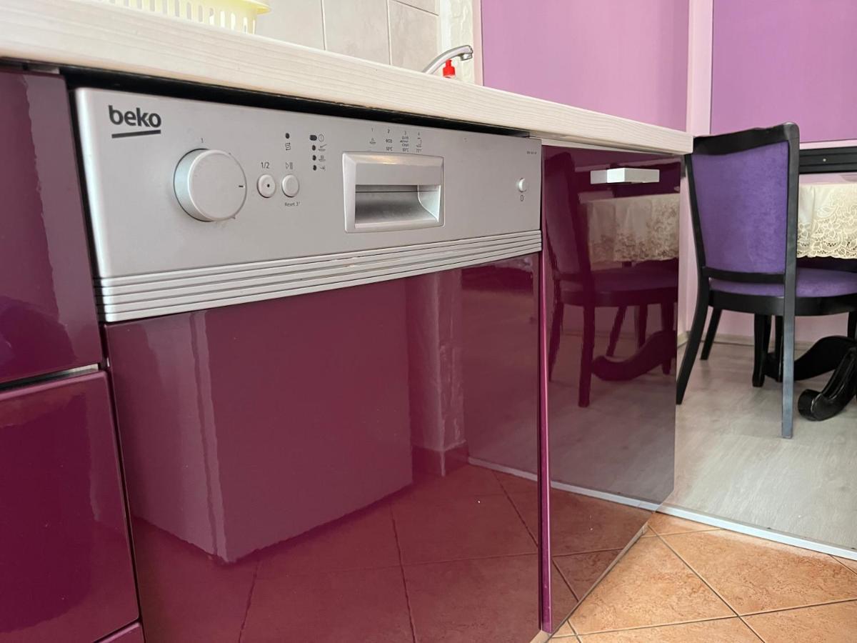 Apartman Lora Apartment Рийека Екстериор снимка