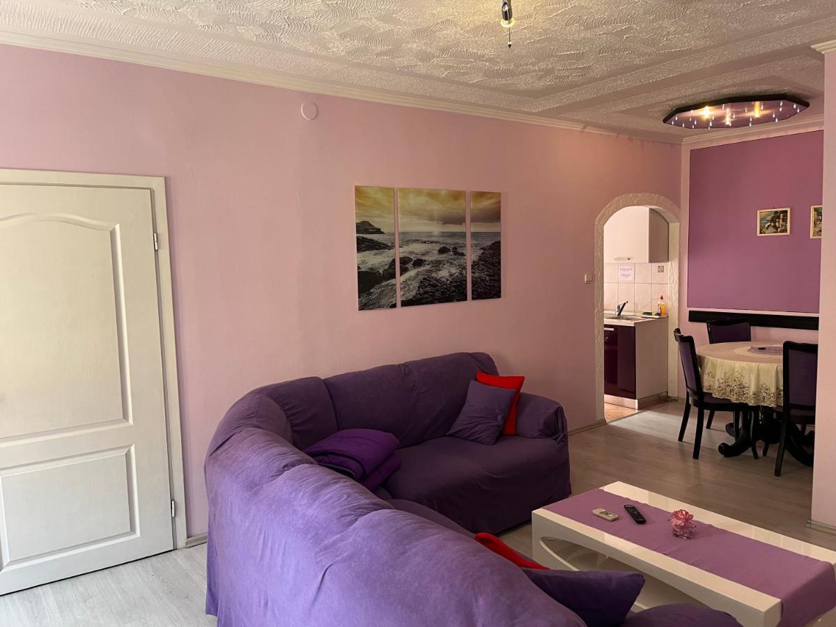 Apartman Lora Apartment Рийека Екстериор снимка